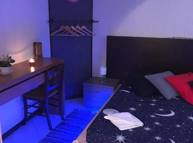 San Stae Apartment